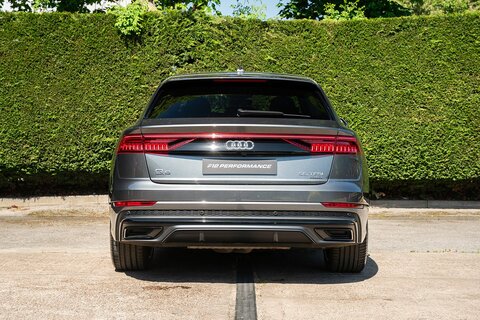 3.0 TFSI V6 55 Black Edition SUV 5dr Petrol Tiptronic quattro Euro 6 (s/s) (340 ps)