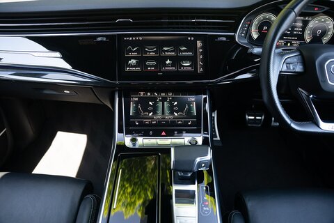 3.0 TFSI V6 55 Black Edition SUV 5dr Petrol Tiptronic quattro Euro 6 (s/s) (340 ps)