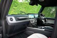 Mercedes-Benz G Class G63 V8 BiTurbo AMG Magno Edition 