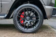 Mercedes-Benz G Class G63 V8 BiTurbo MHEV AMG Magno Edition 