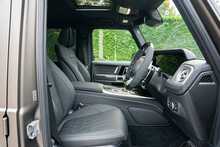 Mercedes-Benz G Class G63 V8 BiTurbo MHEV AMG Magno Edition 