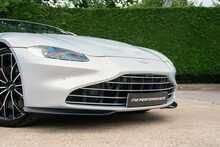 Aston Martin Vantage V8 