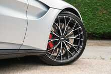 Aston Martin Vantage V8 