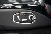 Aston Martin Vantage V8 