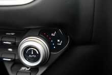 Aston Martin Vantage V8 