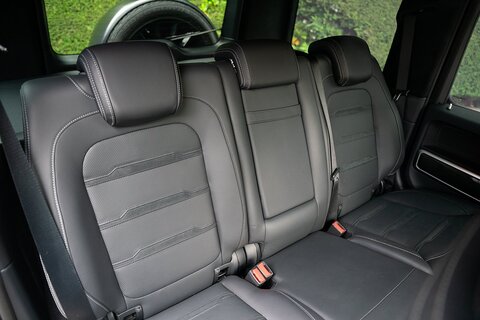 4.0 G63 V8 BiTurbo AMG Carbon Edition SUV 5dr Petrol SpdS+9GT 4MATIC Euro 6 (s/s) (585 ps)
