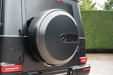 Mercedes-Benz G Class G63 V8 BiTurbo AMG Carbon Edition 