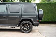 Mercedes-Benz G Class G63 V8 BiTurbo AMG Carbon Edition 