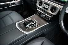 Mercedes-Benz G Class G63 V8 BiTurbo AMG Carbon Edition 