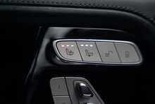 Mercedes-Benz G Class G63 V8 BiTurbo AMG 