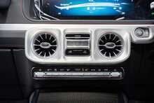 Mercedes-Benz G Class G63 V8 BiTurbo MHEV AMG Magno Edition 