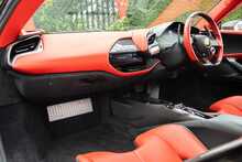 Ferrari SF90 Stradale T V8 