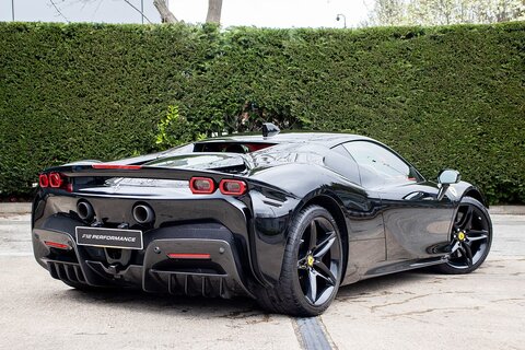 4.0T V8 7.9kWh Coupe 2dr Petrol Plug-in Hybrid F1 DCT 4WD Euro 6 (s/s) (986 ps)