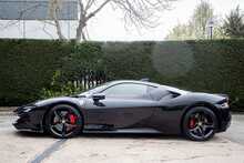 Ferrari SF90 Stradale T V8 