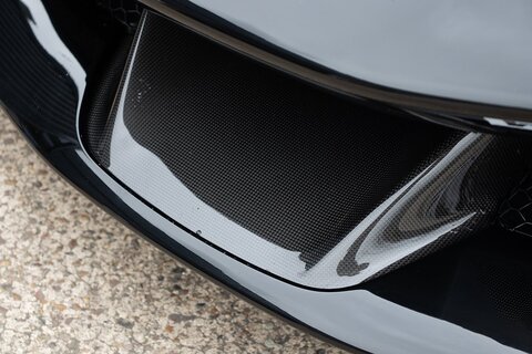 4.0T V8 7.9kWh Coupe 2dr Petrol Plug-in Hybrid F1 DCT 4WD Euro 6 (s/s) (986 ps)