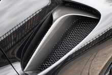 Ferrari SF90 Stradale T V8 