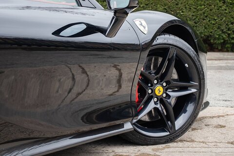 4.0T V8 7.9kWh Coupe 2dr Petrol Plug-in Hybrid F1 DCT 4WD Euro 6 (s/s) (986 ps)