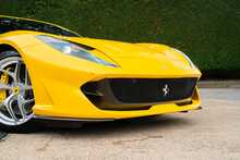 Ferrari 812 Superfast V12 