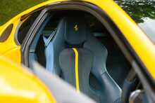 Ferrari 812 Superfast V12 