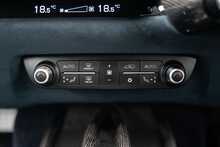 Ferrari 812 Superfast V12 