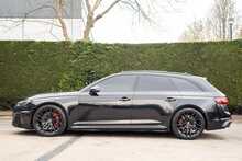 Audi RS4 Avant TFSI V6 Carbon Black 