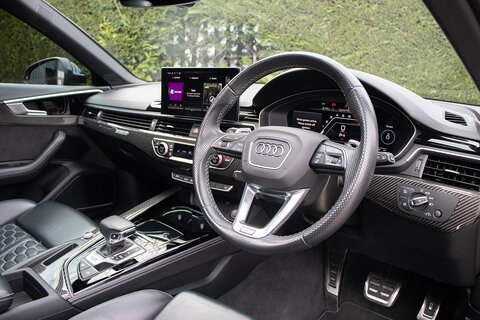 2.9 TFSI V6 Carbon Black Estate 5dr Petrol Tiptronic quattro Euro 6 (s/s) (450 ps)