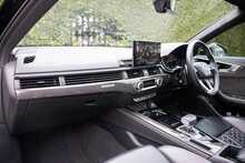 Audi RS4 Avant TFSI V6 Carbon Black 