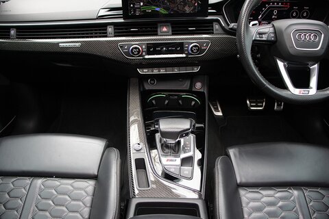 2.9 TFSI V6 Carbon Black Estate 5dr Petrol Tiptronic quattro Euro 6 (s/s) (450 ps)