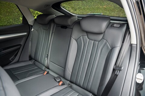 2.0 TDI 40 Sport Sportback 5dr Diesel S Tronic quattro Euro 6 (s/s) (204 ps)