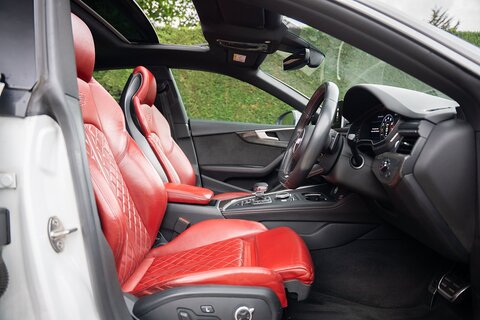 3.0 TFSI V6 Sportback 5dr Petrol Tiptronic quattro Euro 6 (s/s) (354 ps)