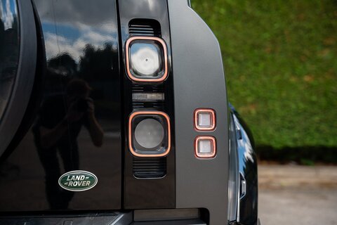 5.0 P525 V8 Carpathian Edition SUV 5dr Petrol Auto 4WD Euro 6 (s/s) (525 ps)
