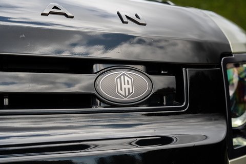 3.0 D250 MHEV X-Dynamic SE SUV 5dr Diesel Auto 4WD Euro 6 (s/s) (250 ps)