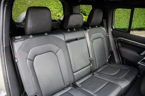 3.0 D250 MHEV X-Dynamic SE SUV 5dr Diesel Auto 4WD Euro 6 (s/s) (250 ps)