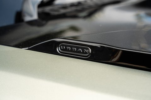 3.0 D250 MHEV X-Dynamic SE SUV 5dr Diesel Auto 4WD Euro 6 (s/s) (250 ps)