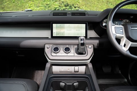 3.0 D250 MHEV X-Dynamic SE SUV 5dr Diesel Auto 4WD Euro 6 (s/s) (250 ps)