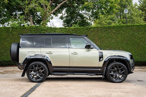 3.0 D250 MHEV X-Dynamic SE SUV 5dr Diesel Auto 4WD Euro 6 (s/s) (250 ps)