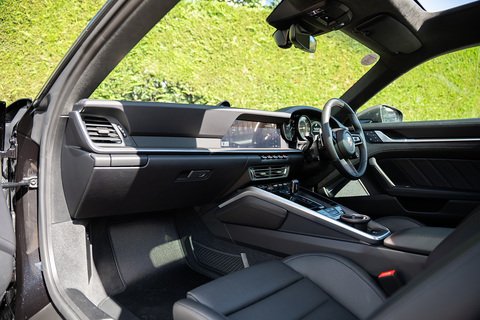 3.7T 992 Turbo S Coupe 2dr Petrol PDK 4WD Euro 6 (s/s) (650 ps)