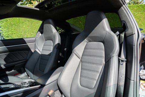 3.7T 992 Turbo S Coupe 2dr Petrol PDK 4WD Euro 6 (s/s) (650 ps)