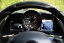 Ferrari 812 Superfast V12 