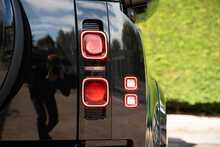 Land Rover Defender 110 D350 MHEV X-Dynamic HSE 