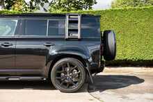 Land Rover Defender 110 D350 MHEV X-Dynamic HSE 