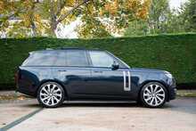 Land Rover Range Rover D350 MHEV HSE 