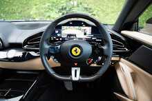 Ferrari Purosangue V12 