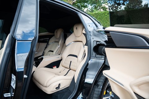 V12 SUV 6.5 Automatic Petrol