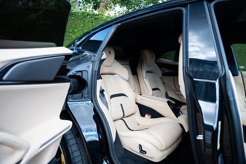 V12 SUV 6.5 Automatic Petrol