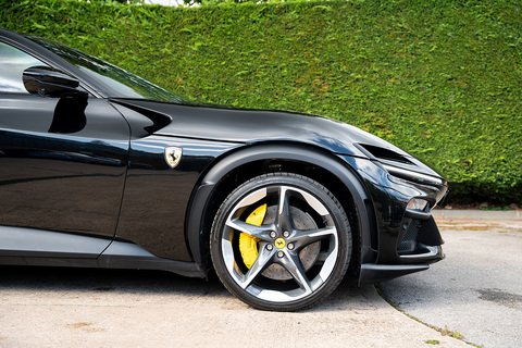 V12 SUV 6.5 Automatic Petrol