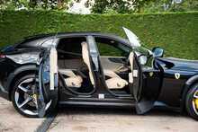 Ferrari Purosangue V12 