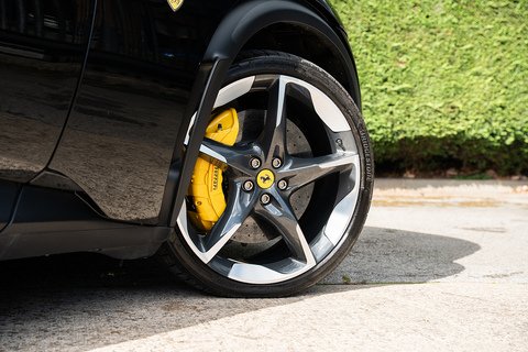 V12 SUV 6.5 Automatic Petrol