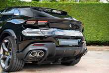 Ferrari Purosangue V12 