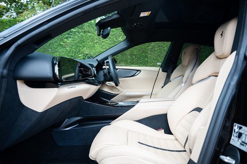 V12 SUV 6.5 Automatic Petrol